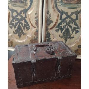 Small Wrought Iron Chest XVIth Century