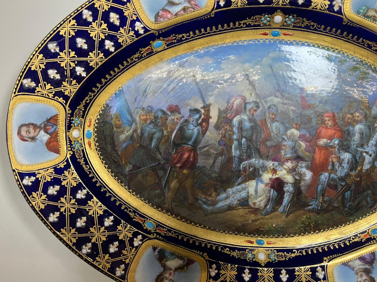 Assiette ovale en porcelaine-photo-3