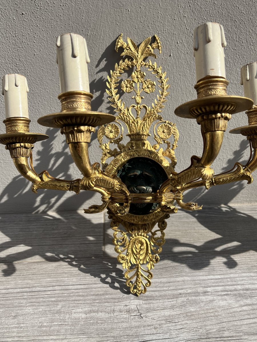 Paire d'appliques en bronze doré-photo-1