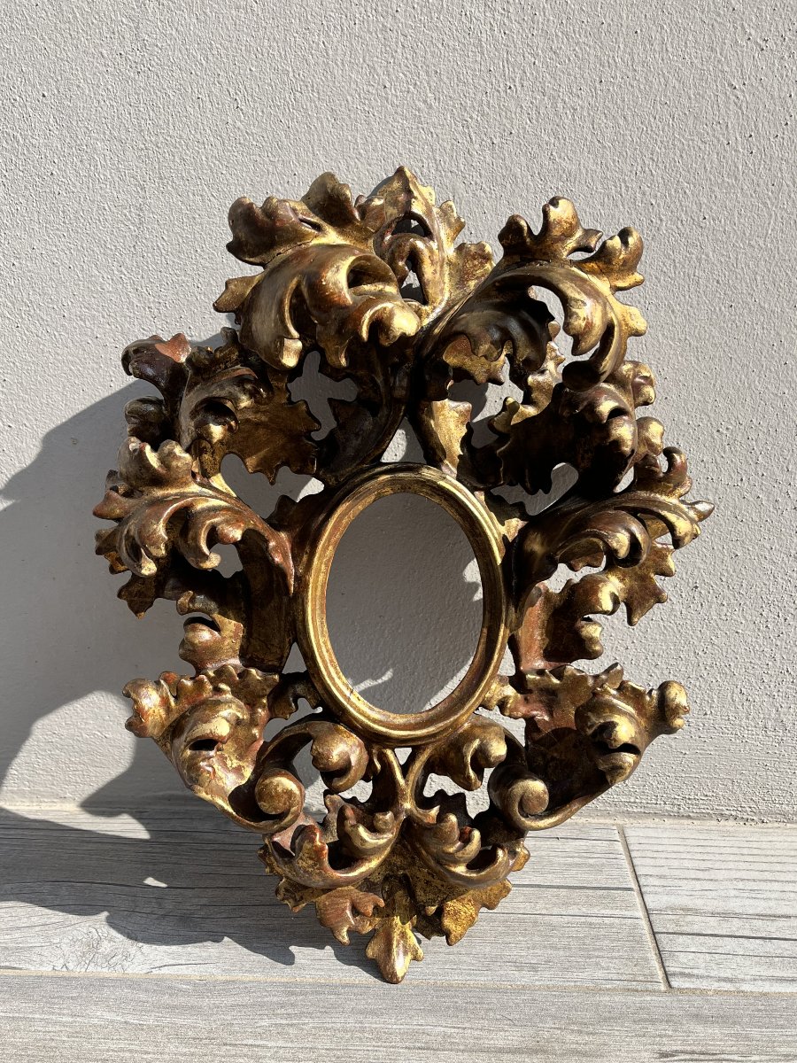 Antique Frame From The Early 20th Century, Made Of Carved, Silver-plated, And Gilded Wood-photo-1