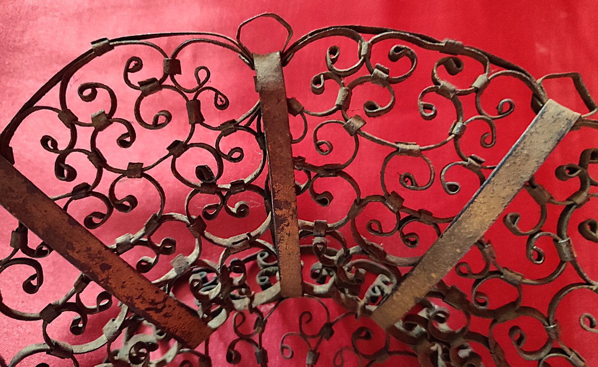 Wrought Metal Centerpiece-photo-5