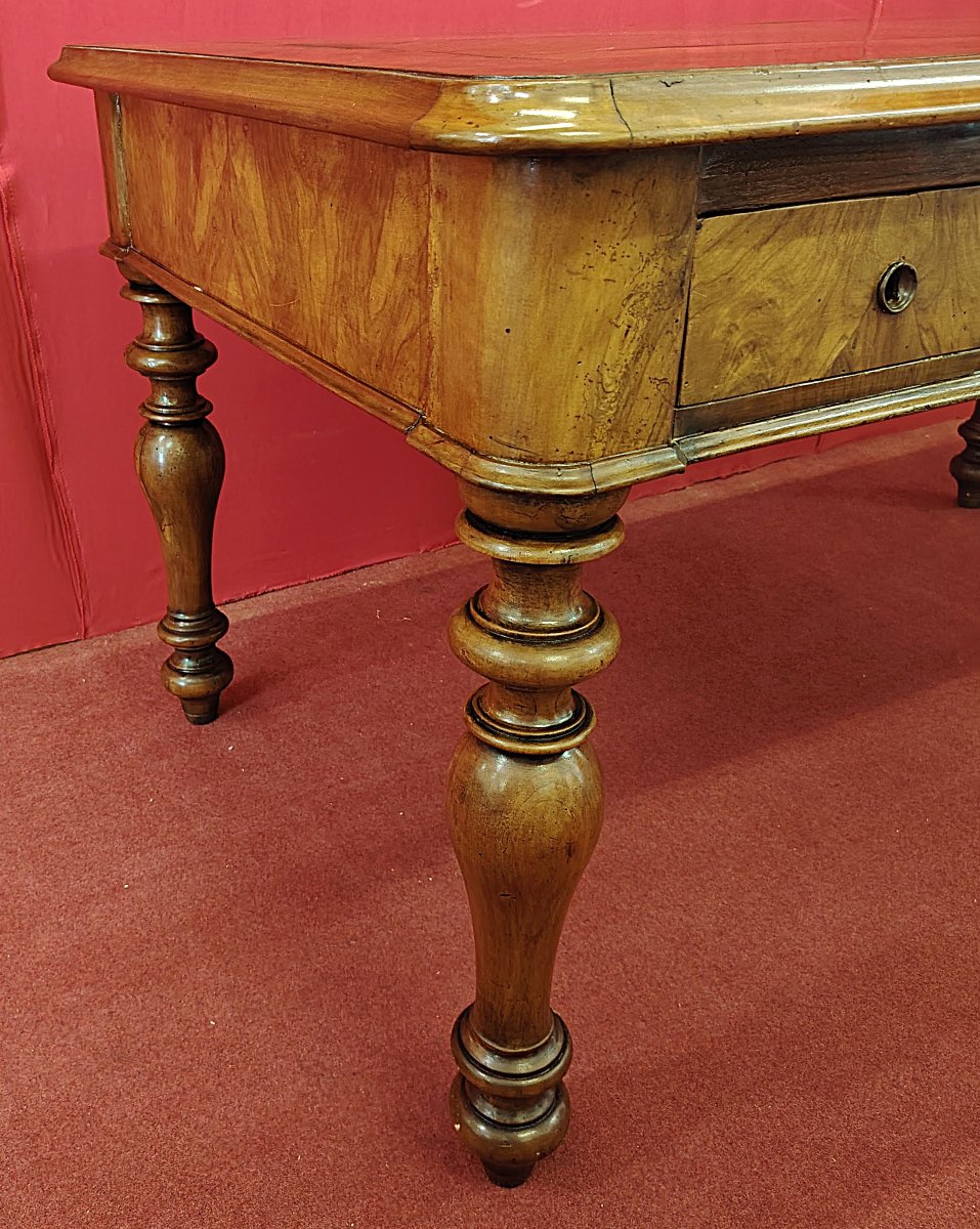 Venetian Writing Table-photo-2