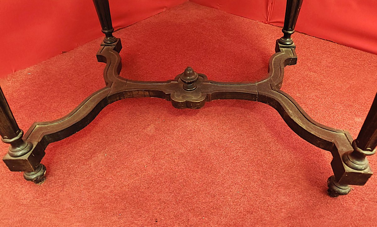 Groupe de huit fauteuils sculptés-photo-1