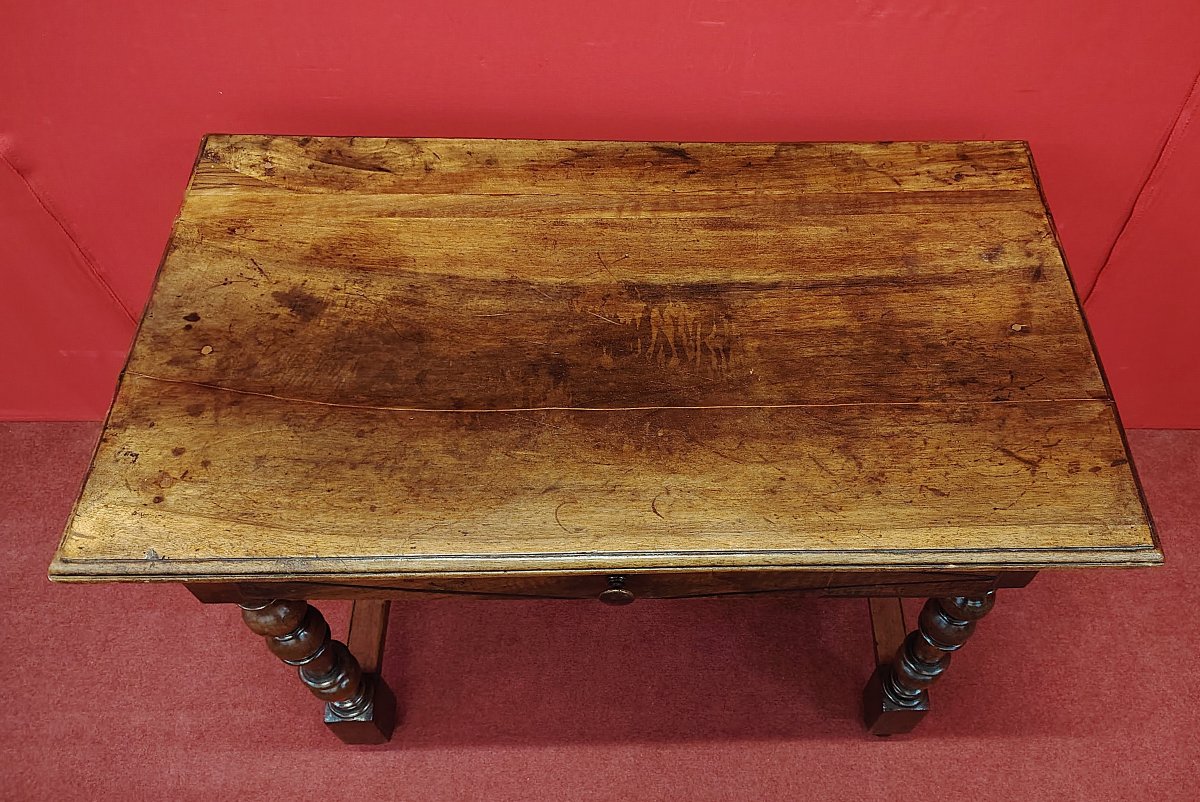 Small Writing Table-photo-3