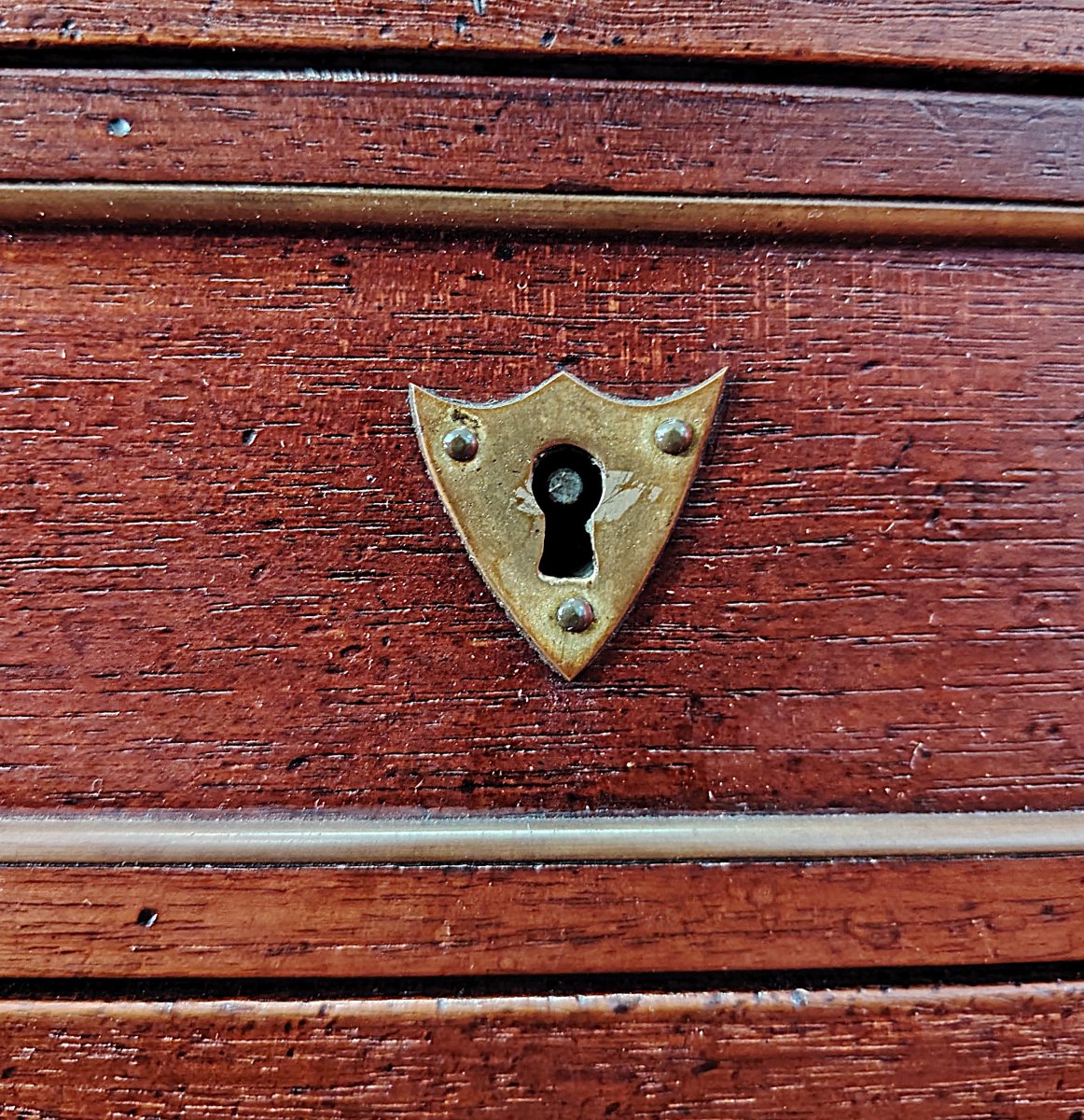 Bedside Table With Three Drawers-photo-3