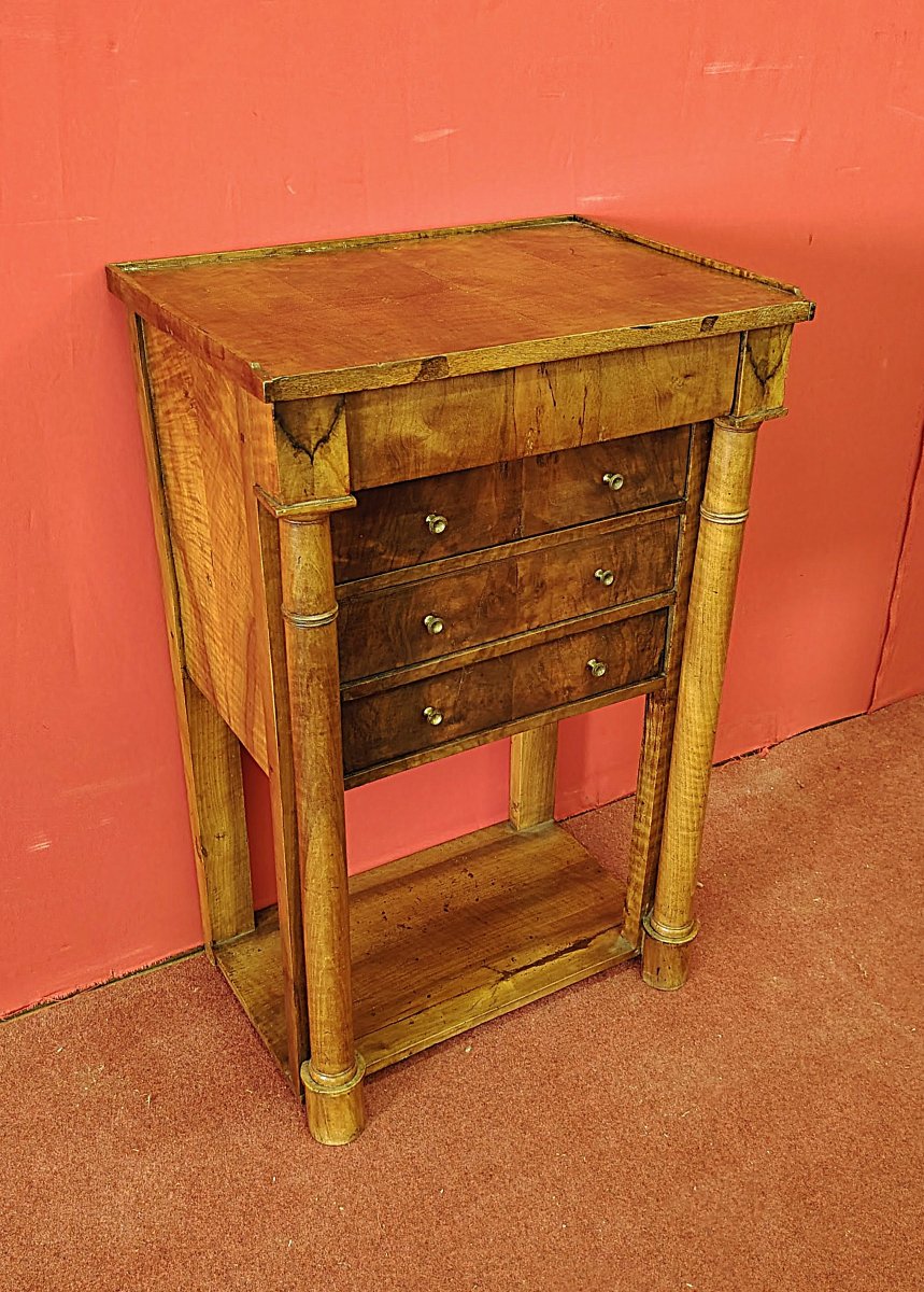 Table de chevet Empire "de milieu" en noyer