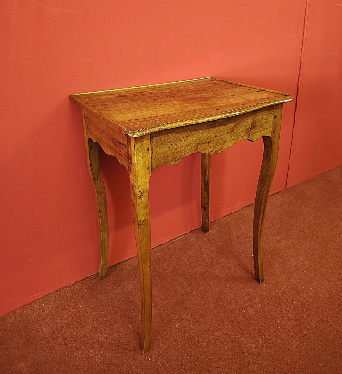 Walnut Writing Table With Drawer – Louis XV Style, 18th Century