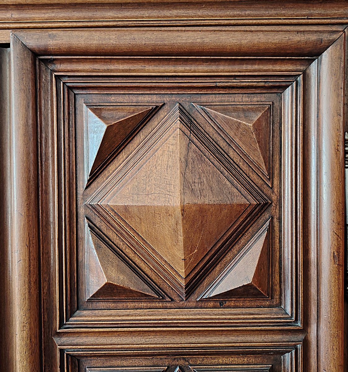 Paneled Wardrobe Louis XIII-photo-3