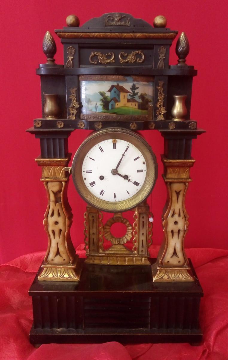 Pendulum Clock In Gilded And Lacquered Wood-photo-5