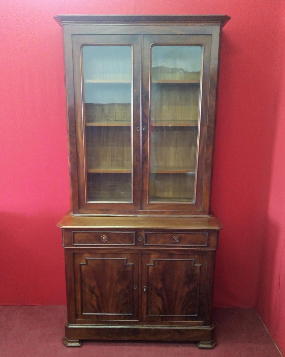 Small Mahogany Two-door Bookcase-photo-6