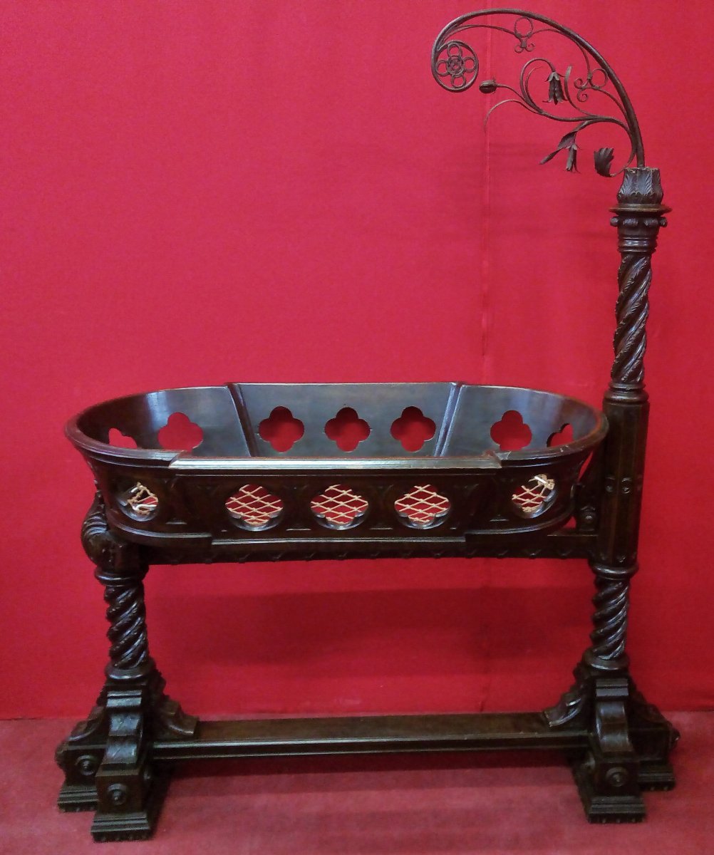 Carved Baby Cot-photo-6