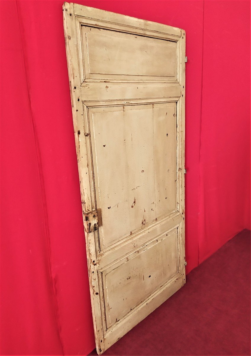 Single Door In Lacquered Fir-photo-1