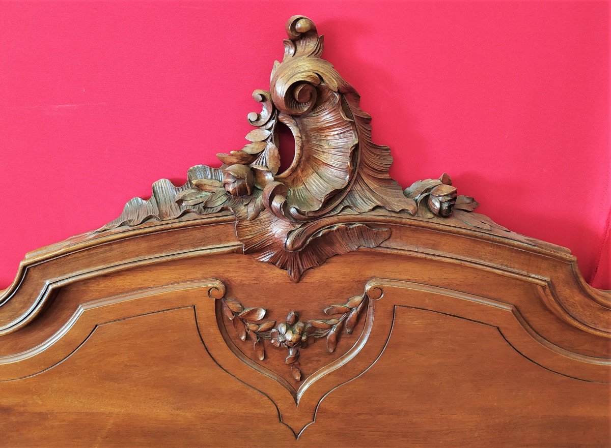 Liberty Carved Bed-photo-3