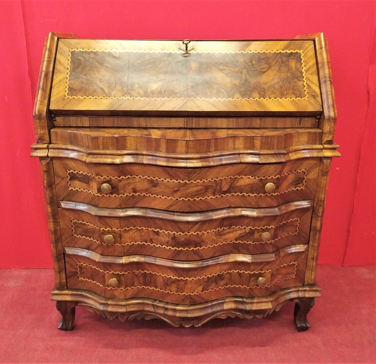 Chest Of Drawers In Walnut Briar With Secret Drawers-photo-6