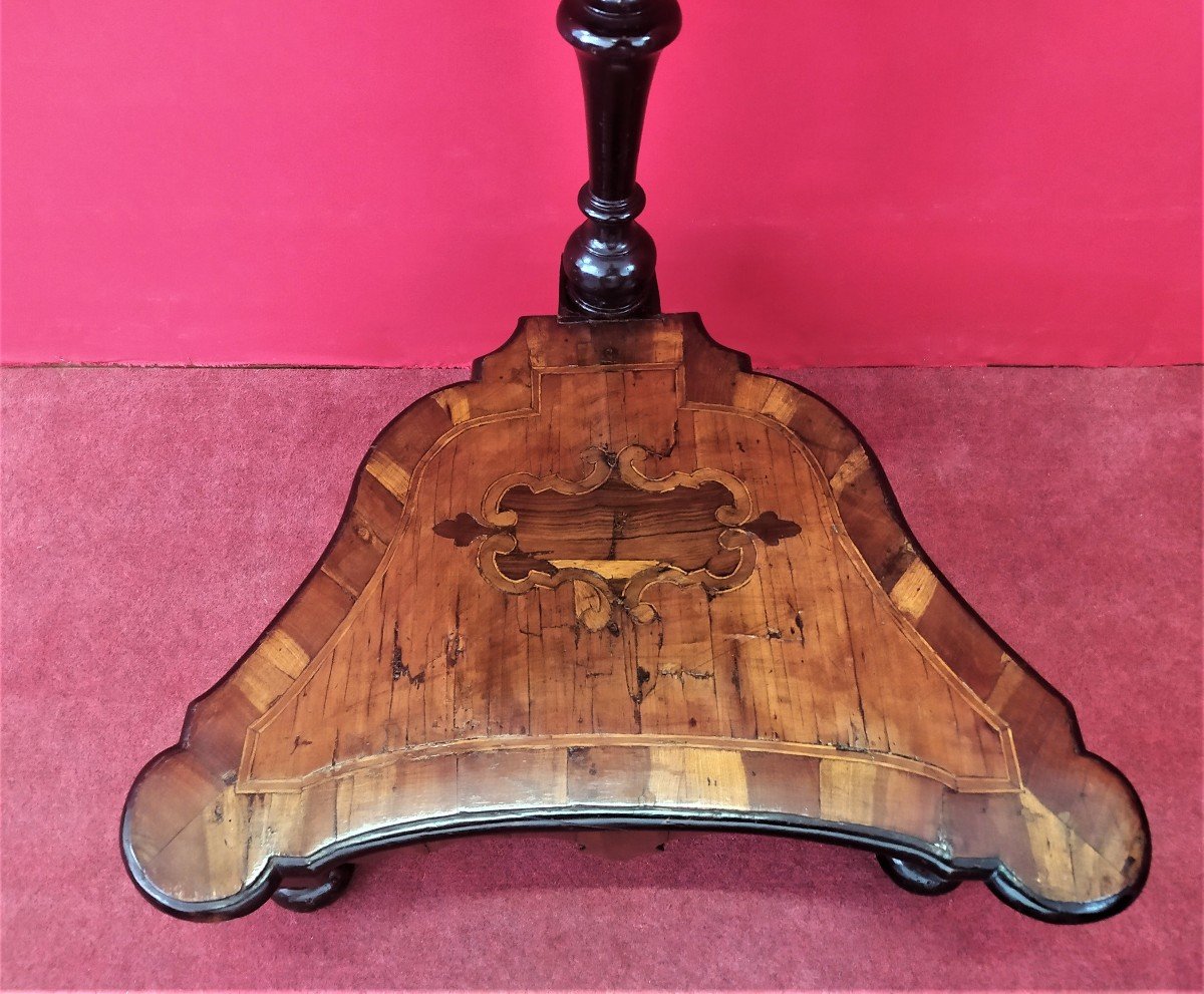 Louis XIII Inlaid Kneeler-photo-4