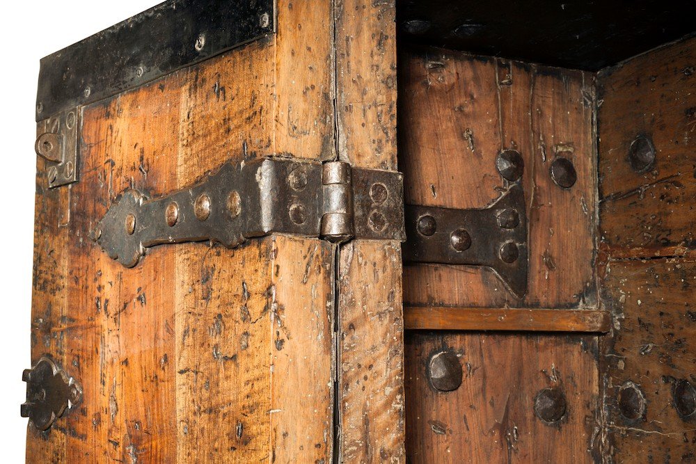 Antique Safe ,  Northern Italy, 17th Century-photo-8