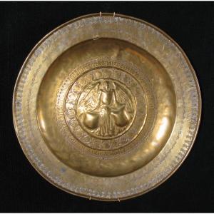 “alms Dish”   Wrought, Embossed And Punched Brass South Germany (nuremberg), 16th Century