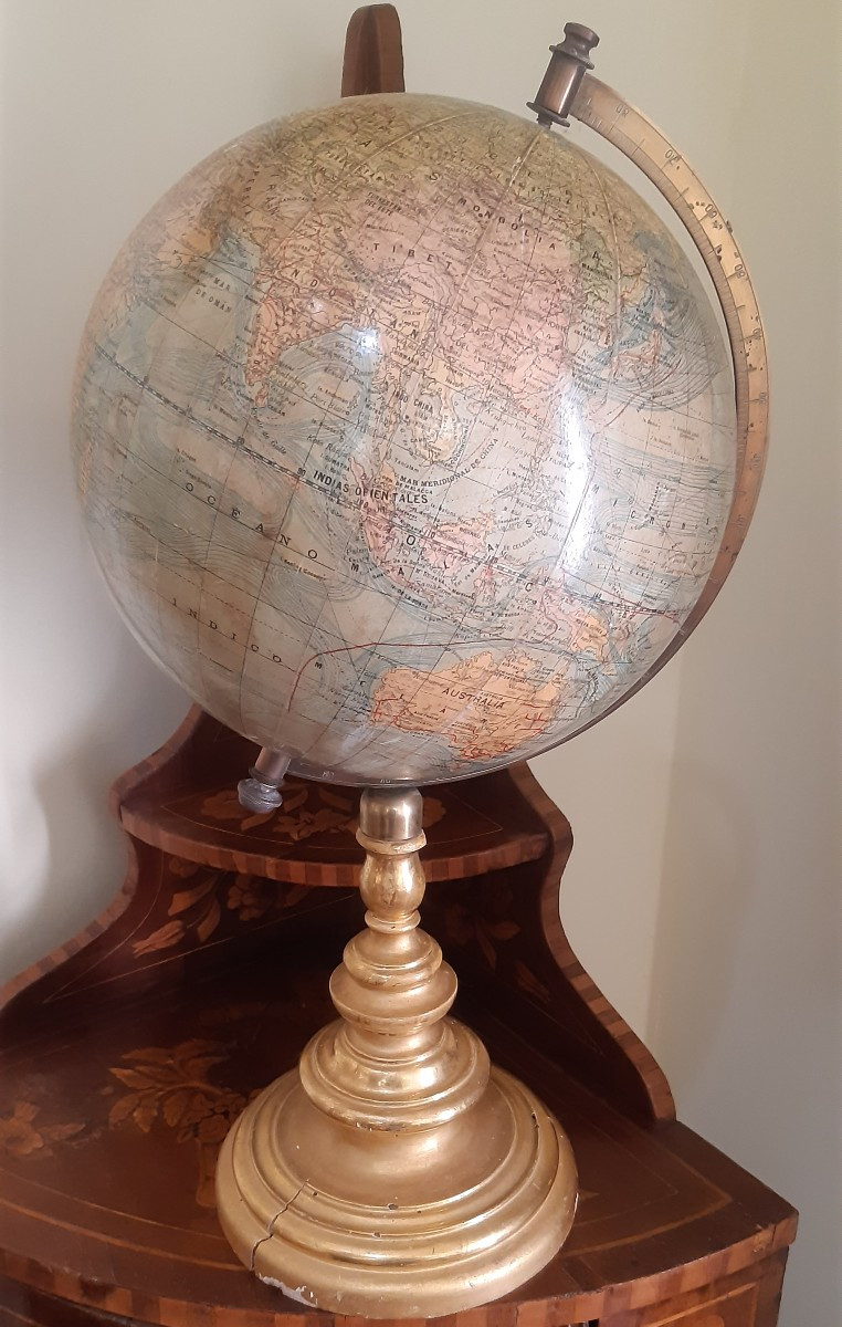 Globe Of The Earth From The 19th Century-photo-1