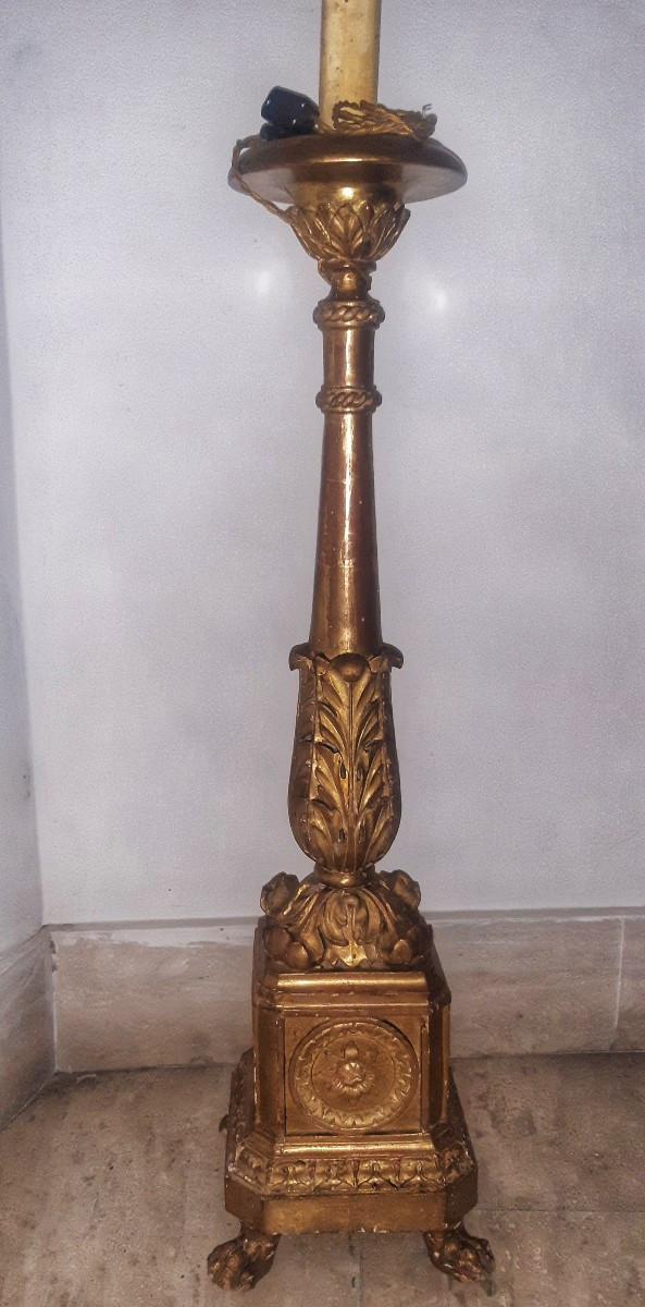 Paire de candelabres en bois dorè-photo-2