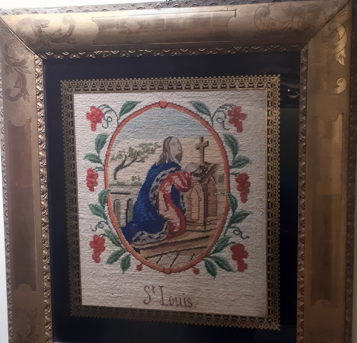 Broderie dans un cadre dorè-photo-4