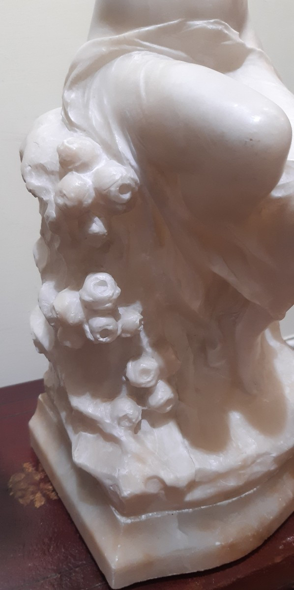 Alabaster Nude Of A Woman-photo-3