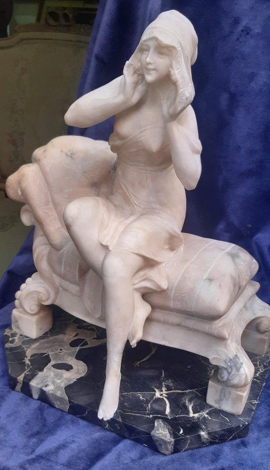 Early 20th-century Italian Sculpture-photo-3
