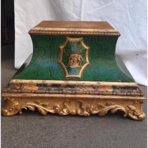 Large Gided And Painted Base,18th Century