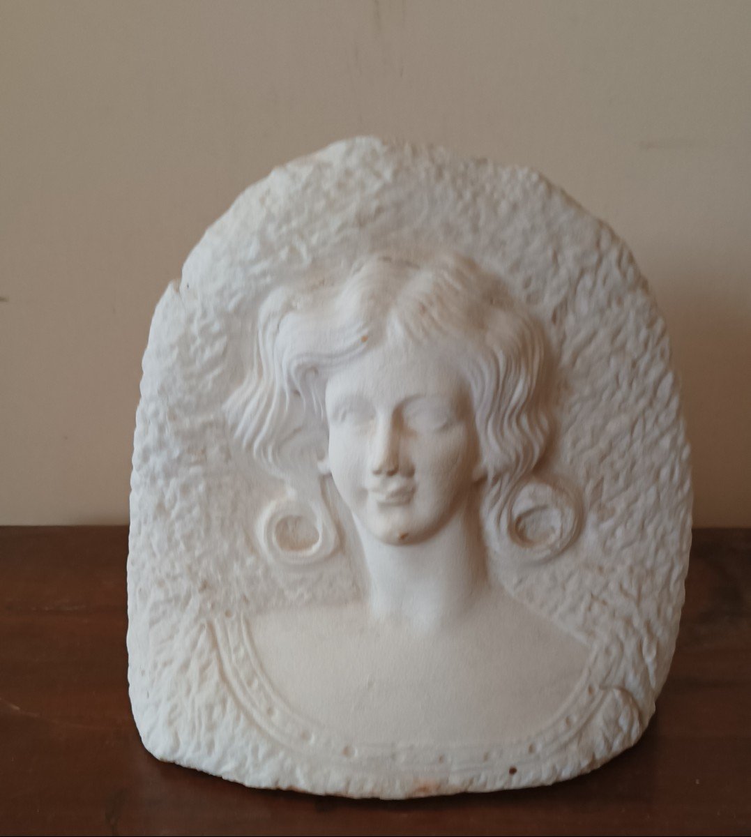 Ancient Marble Female Bust Sculpture From The Early 1900s