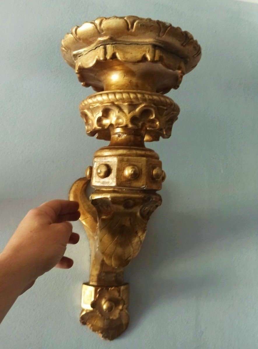 Grande Paire Ancienne De Bougeoirs Muraux Dorés - Appliques En Bois Doré-photo-4