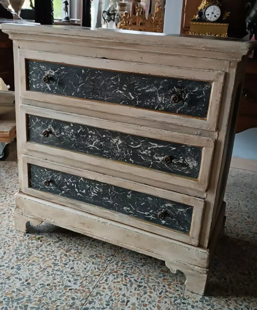 Petite Commode Laquée, Origine Toscane Du XVIIIe Siècle-photo-4