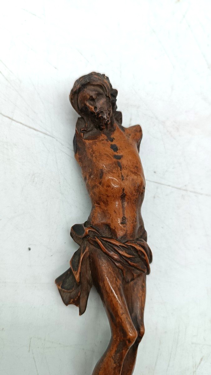 Petit Christ Ancien En Buis Du 18ème Siècle-photo-1