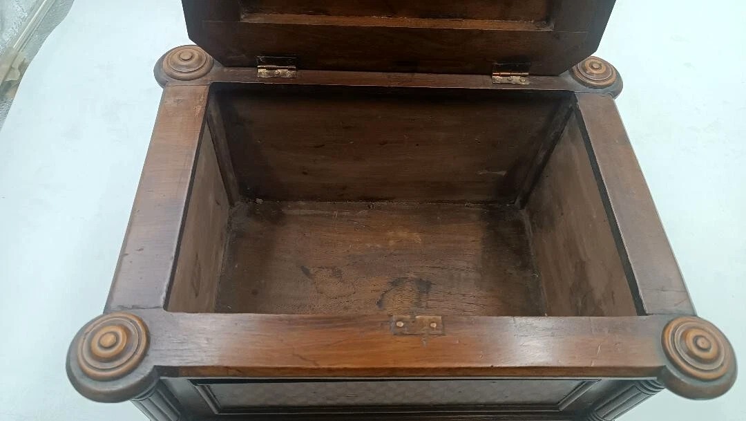 Antique Inlaid Box-photo-8