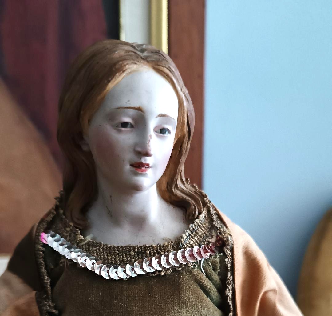 Ancient Sculpture Madonna Or Saint Agatha In A Glass Bell-photo-8
