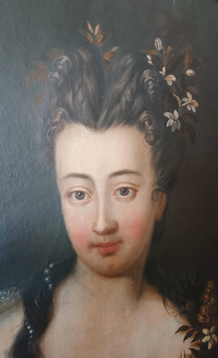 Tableau ovale portrait d'une noble femme École italienne du XVIIIe siècle 108 cm x 84 cm-photo-4