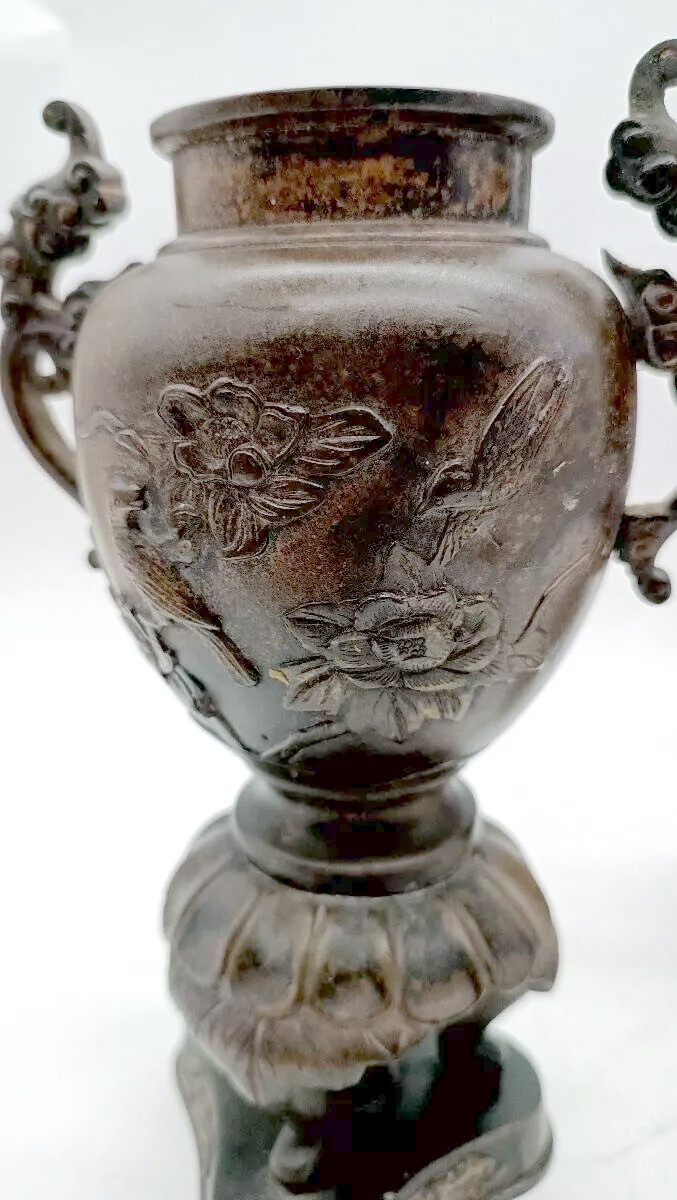 Pair Of Japanese Bronze Vases From The 19th Century-photo-3