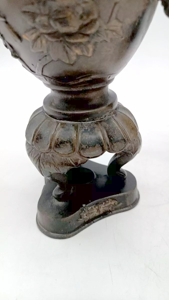 Pair Of Japanese Bronze Vases From The 19th Century-photo-2