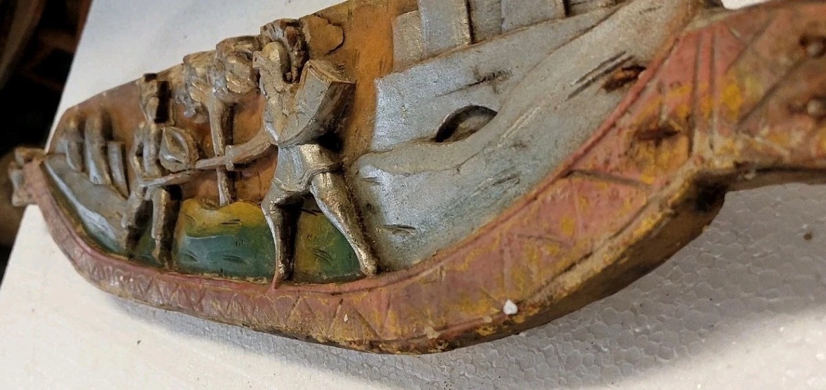 Ancient Fragment Of A 19th Century Sicilian Carved Wood Cart-photo-3