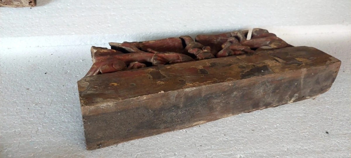 Ancient Fragment Of A 19th Century Sicilian Carved Wood Cart-photo-2