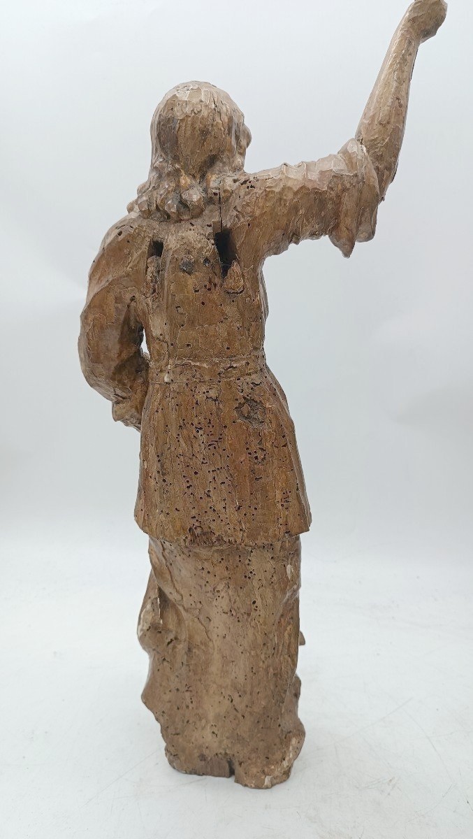 Ancient Pair Of Gilded Wood Sculptures Of Angels-photo-2