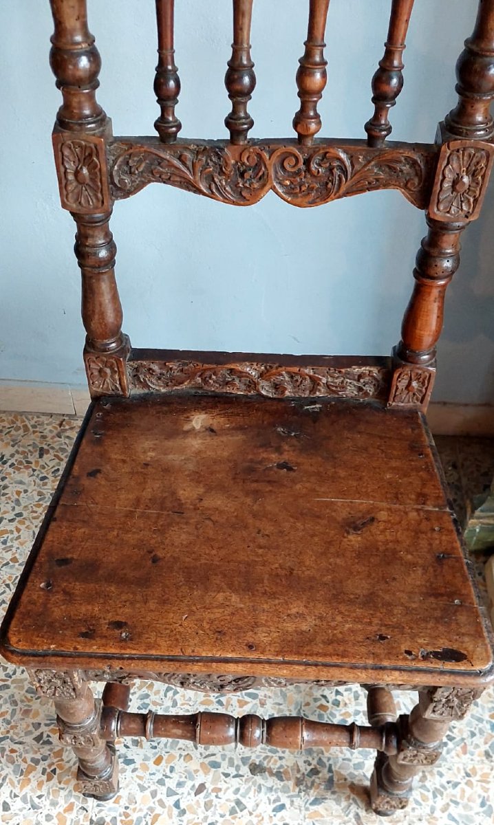 Rare Pair Of Carved Chairs, Italian Manufacture From The 17th Century-photo-3