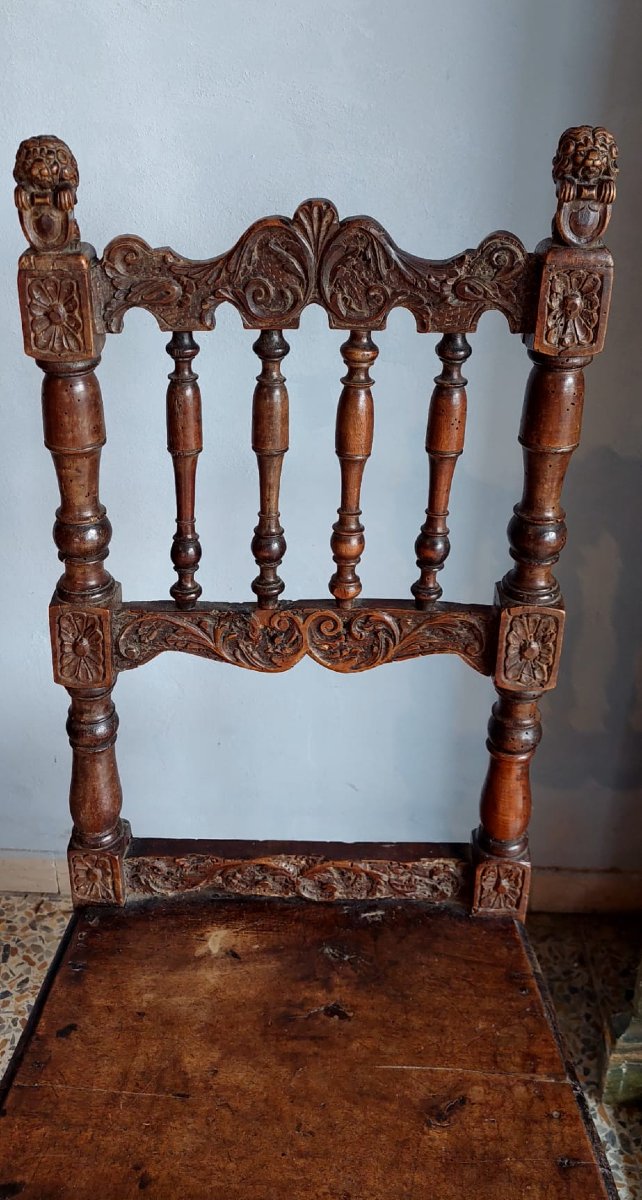 Rare Pair Of Carved Chairs, Italian Manufacture From The 17th Century-photo-7