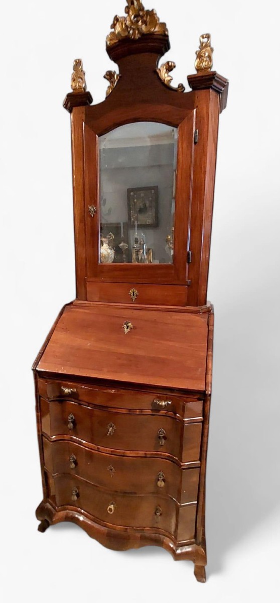 Petit trumeau en noyer du XVIIIe siècle L.72 CM
