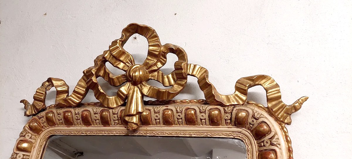 Antique Mirror In Wood-photo-1