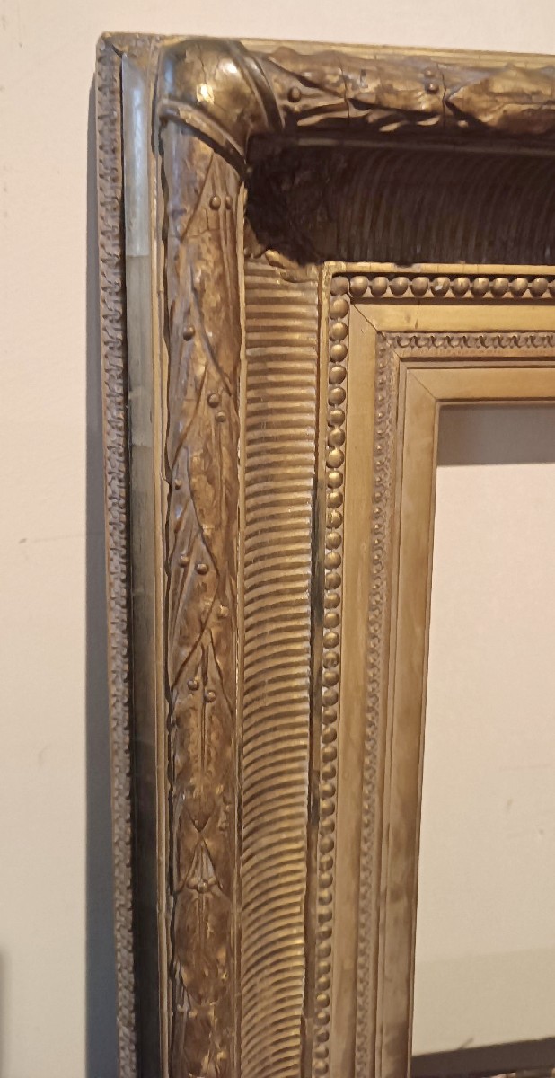 Antique Gilded Wooden Frame-photo-1