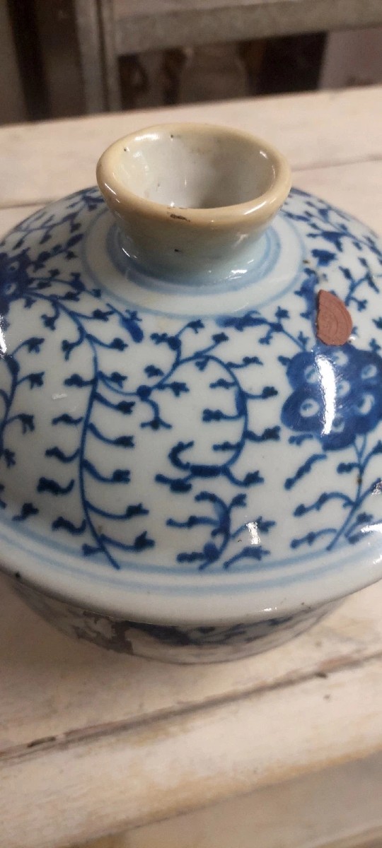 Antique Blue-white Chinese Porcelain Jar, Qing Period, 19th Century-photo-2