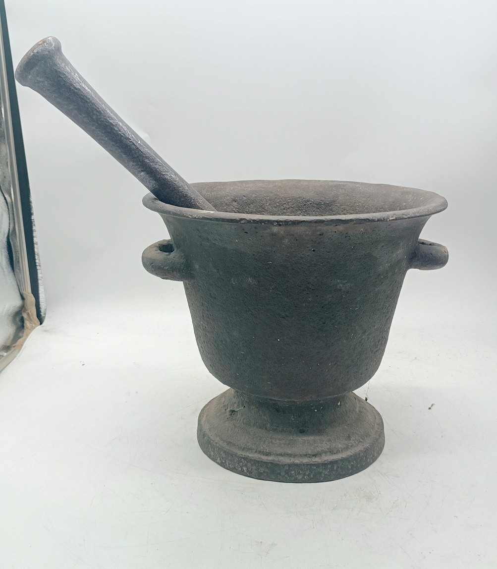 Grand Mortier De Fer XVIIIe Siècle