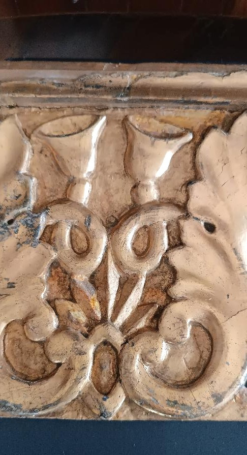 Paire ancienne de frises en bois sculpté et doré-photo-3