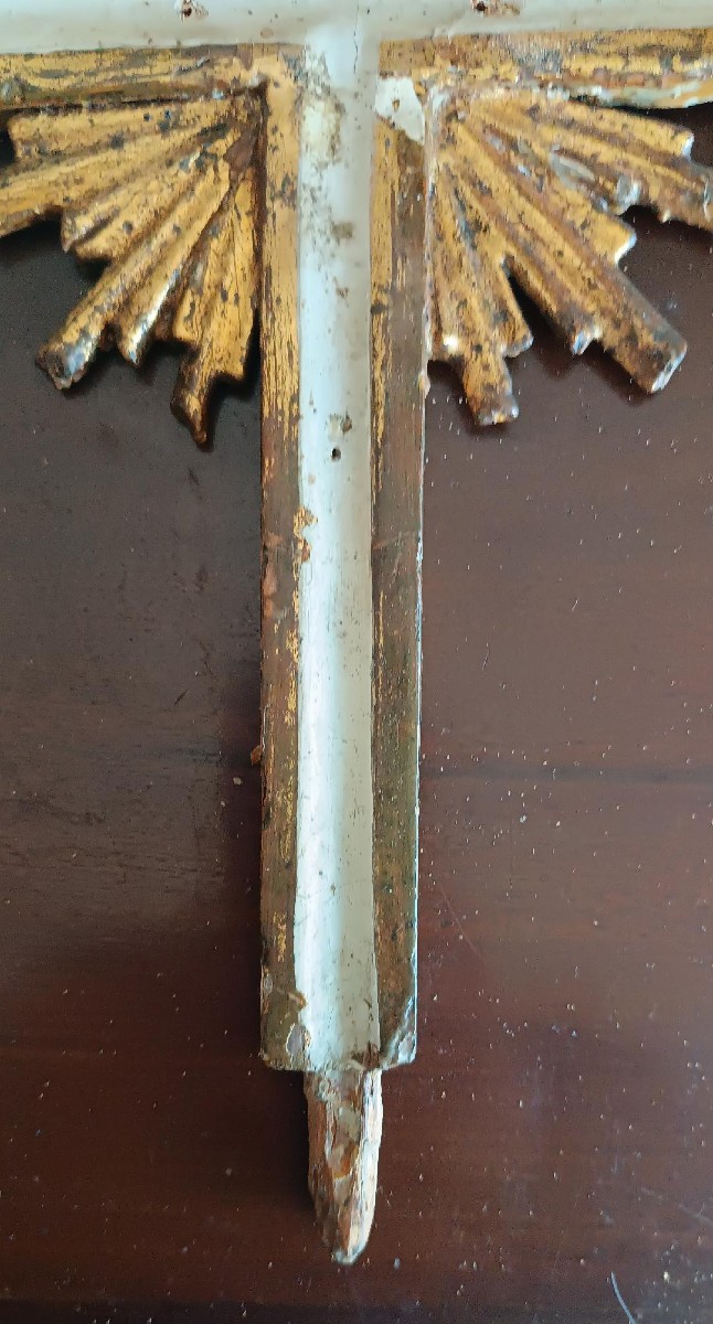 Croix baroque ancienne en bois laqué et doré, XVIIIe siècle-photo-2