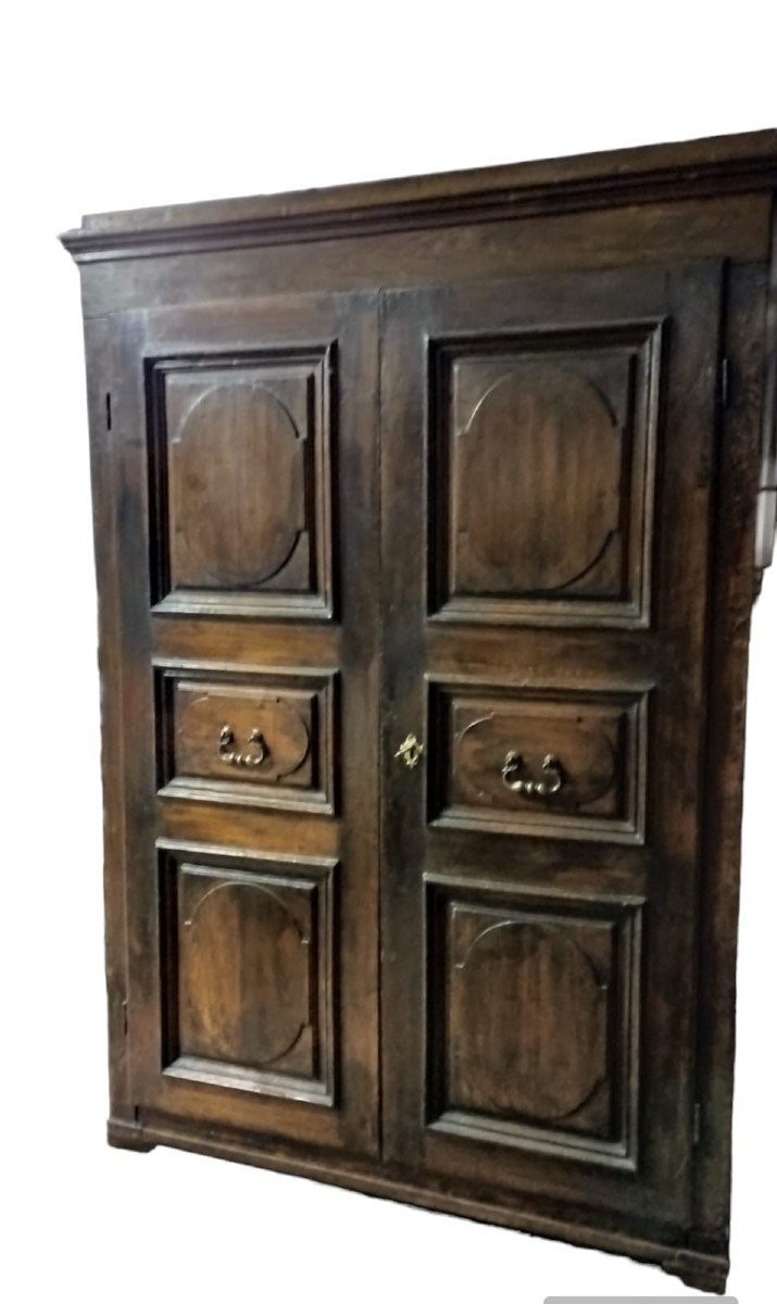 Antique 17th Century Tuscan Wardrobe-photo-4