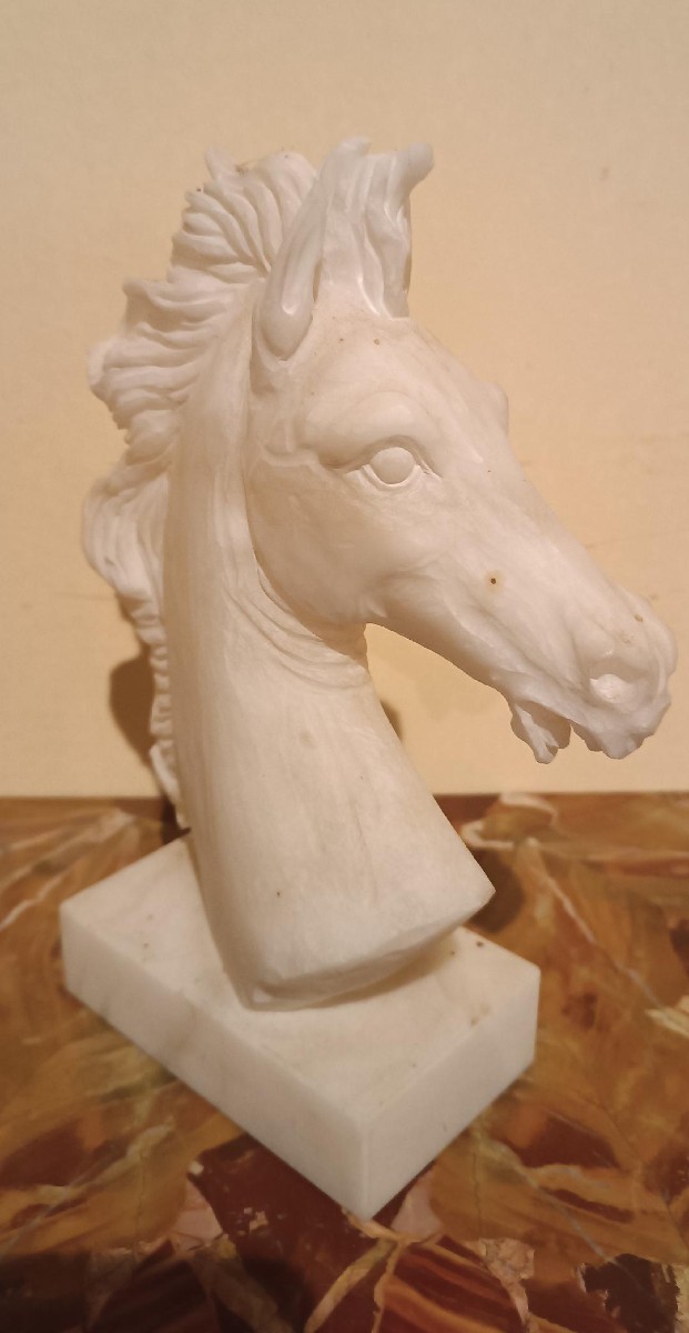 A 1930s Alabaster Sculpture Depicting A Horse-photo-3